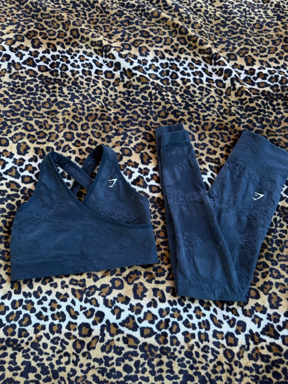 Gymshark Black Seamless Crisscross Sports Bra & Leggings Set